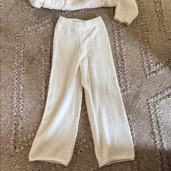 Cozy Cream Knit Sweater & Pants Set 🎉last final price drop 🎉🎉 - Picture 3 of 4